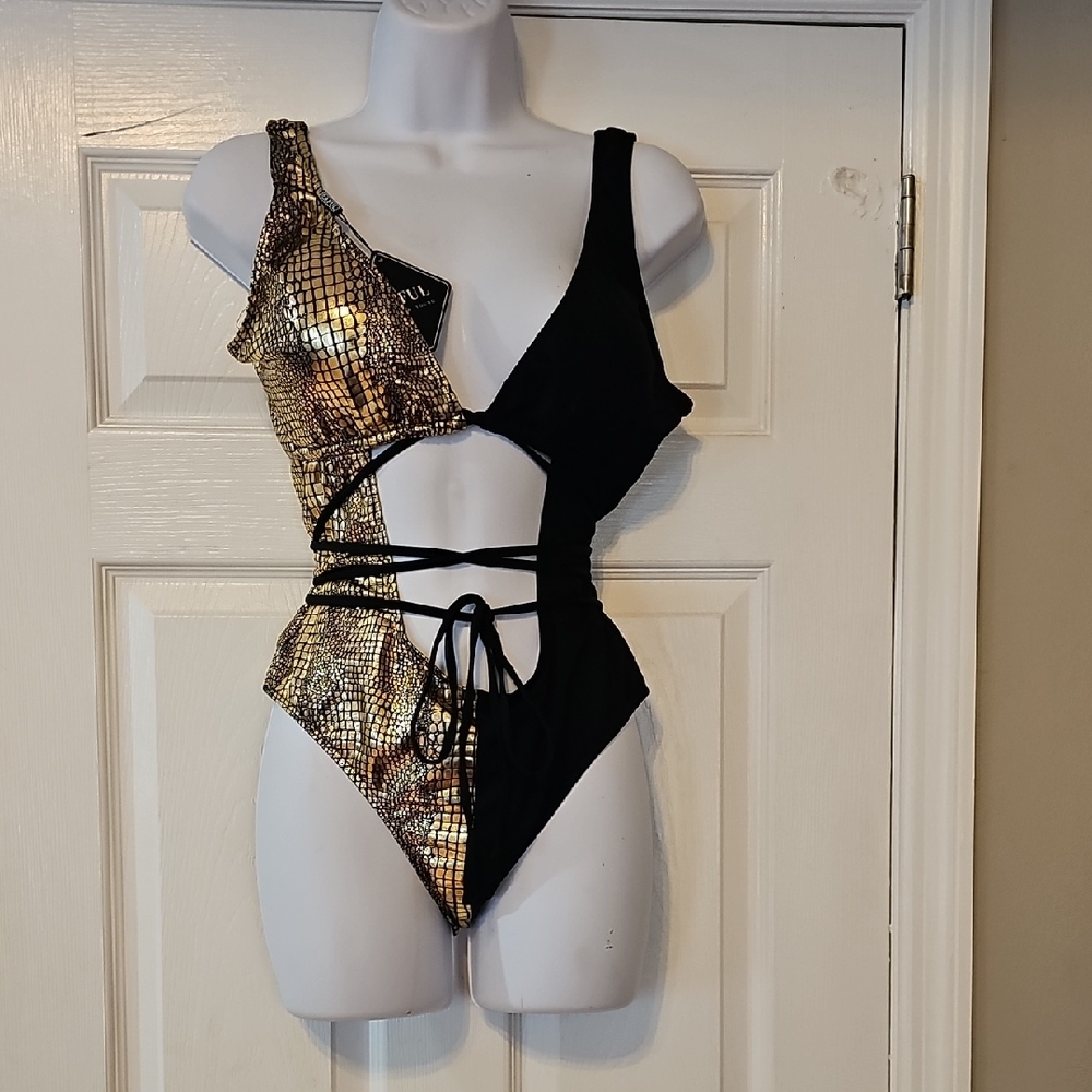 Zaful Black and Gold One Piece Swimsuit